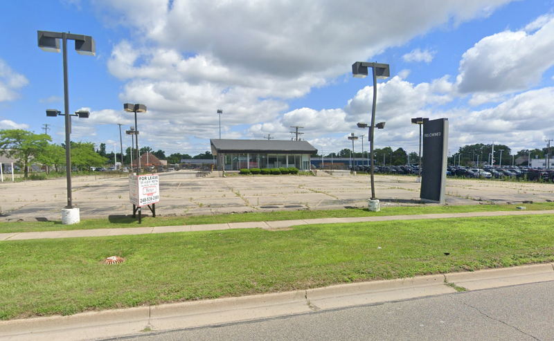Memorial Speedway - Was Used Car Lot (newer photo)